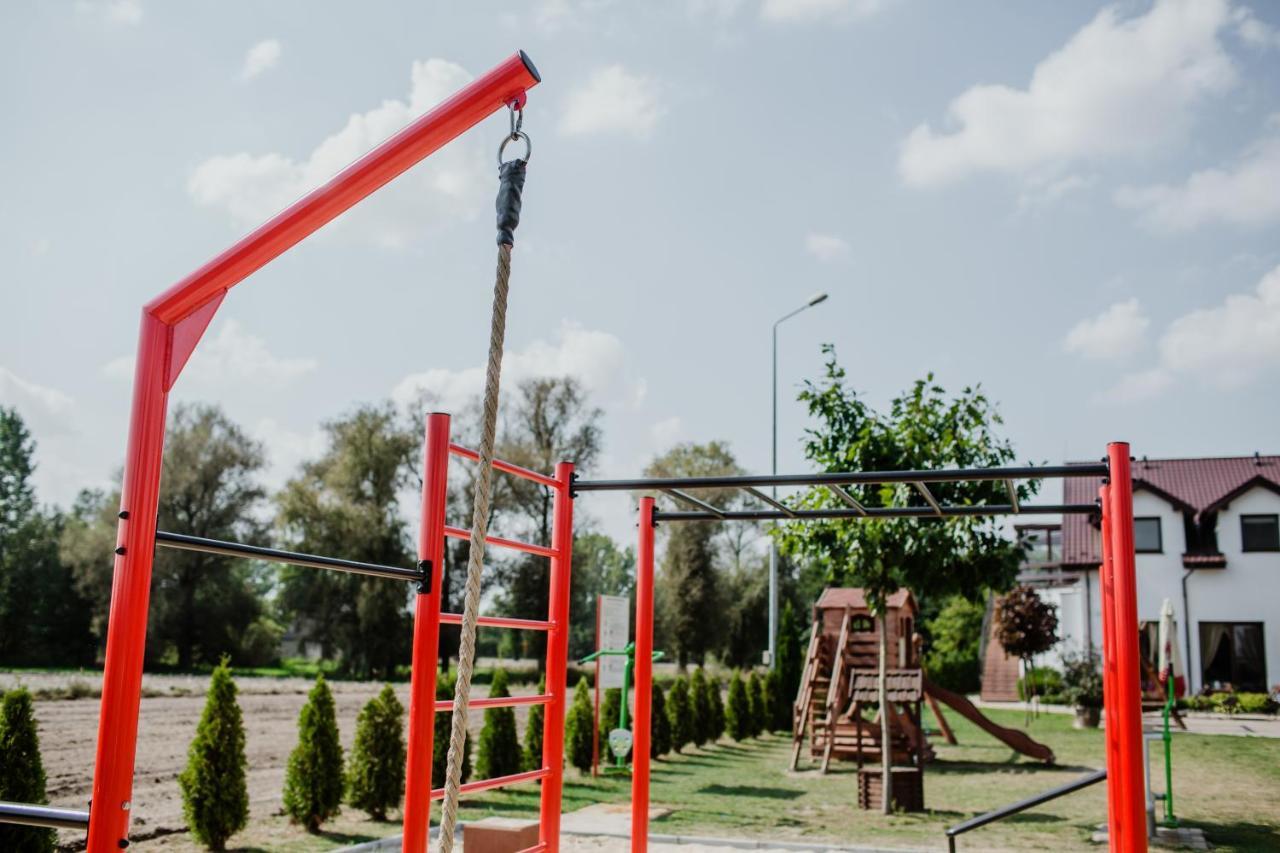 Gosciniec Zacisze Acomodação com café da manhã Dąbie Exterior foto